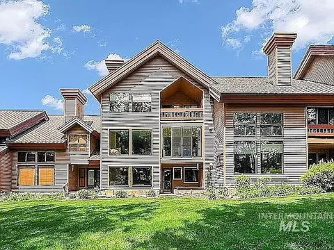 Exterior - 302 Mather Rd #C-3, Mccall, ID 83638 photo 2 of 3