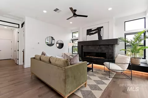 Living - 1302 S Dorset Ln, Eagle, ID 83616 photo 3 of 5