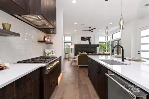 Kitchen - 1302 S Dorset Ln, Eagle, ID 83616 photo 6 of 6