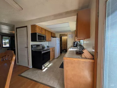Kitchen - 802 E Lucile Ave, Council, ID 83612 photo 1 of 1