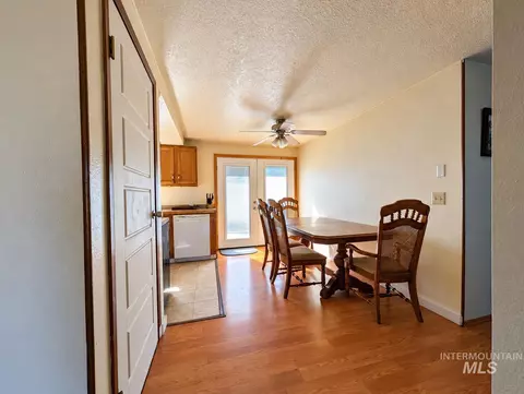 Dining - 802 E Lucile Ave, Council, ID 83612 photo 1 of 1