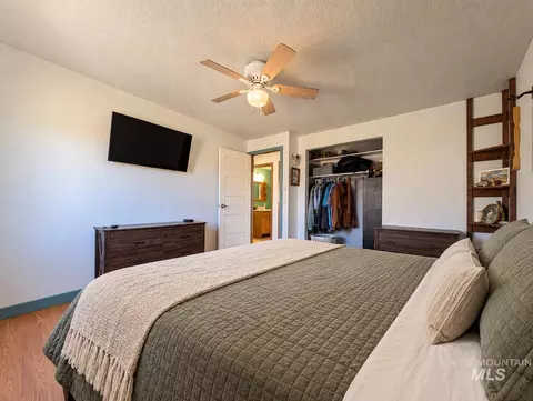 Bedroom - 802 E Lucile Ave, Council, ID 83612 photo 3 of 4