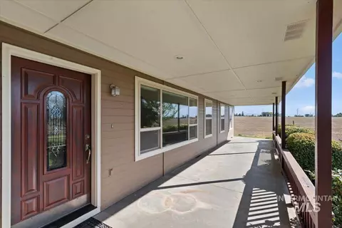 Exterior - 24240 Tiger Ln, Caldwell, ID 83607 photo 1 of 12