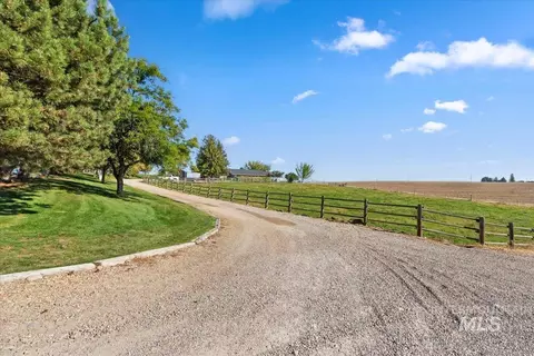 Exterior - 24240 Tiger Ln, Caldwell, ID 83607 photo 11 of 12