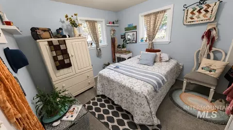 Bedroom - 226 E 200 S, Burley, ID 83318 photo 2 of 4