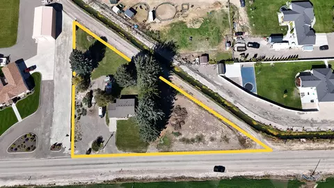 View/Area - 226 E 200 S, Burley, ID 83318 photo 1 of 1