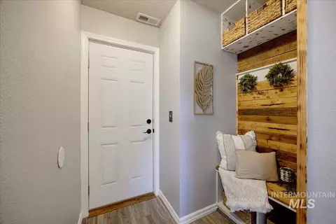 Entry Way - 16580 Spartan Ave, Caldwell, ID 83607 photo 1 of 2