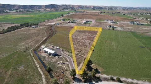 3380 Kings Ln, Emmett, ID 83617