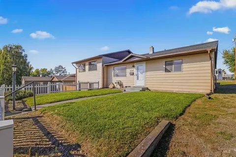 1514 7th St, Clarkston, WA 99403