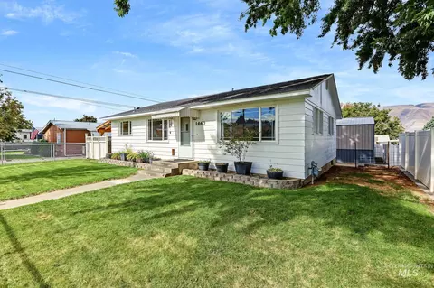 1460 Birch St, Clarkston, WA 99403