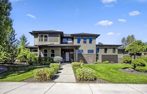 Exterior - 282 E Riversedge Dr, Eagle, ID 83616 photo 4 of 6