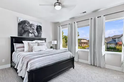 Bedroom - 282 E Riversedge Dr, Eagle, ID 83616 photo 3 of 4