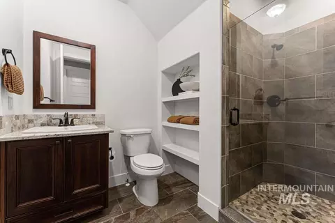 Bath - 3208 S Fox Leash Ave, Eagle, ID 83616 photo 3 of 5