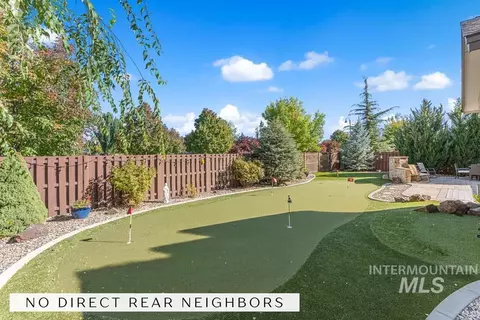 Exterior - 3208 S Fox Leash Ave, Eagle, ID 83616 photo 3 of 9