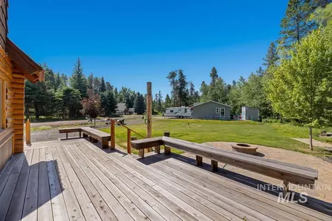 Exterior - 1308 Hubbard Dr, Mccall, ID 83638 photo 9 of 18
