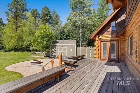Exterior - 1308 Hubbard Dr, Mccall, ID 83638 photo 8 of 18