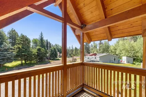Exterior - 1308 Hubbard Dr, Mccall, ID 83638 photo 7 of 18