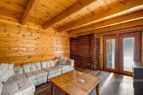 Living - 1308 Hubbard Dr, Mccall, ID 83638 photo 3 of 3