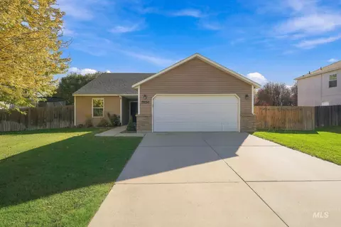 17656 N Parkdale, Nampa, ID 83687