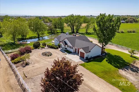 Exterior - 16921 Oasis Rd, Caldwell, ID 83607 photo 1 of 13