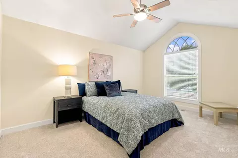Bedroom - 1179 S Arbor Island Pl, Eagle, ID 83616 photo 3 of 4