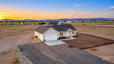 1371 Hansen Rd, Weiser, ID 83672