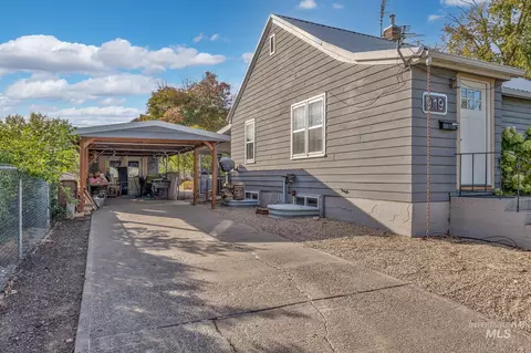 Exterior - 919 W 2nd St, Weiser, ID 83672 photo 9 of 10