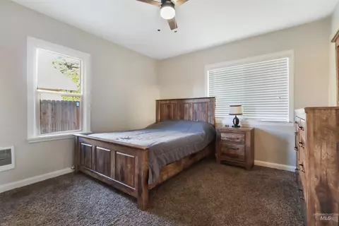 Bedroom - 1009 9th St, Rupert, ID 83350 photo 1 of 3
