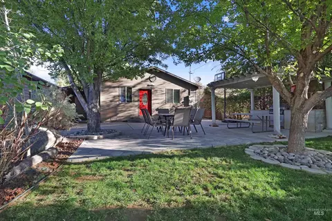 Exterior - 1009 9th St, Rupert, ID 83350 photo 11 of 11