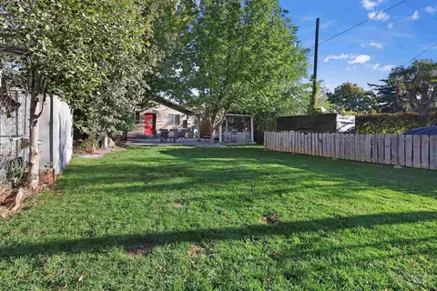 Exterior - 1009 9th St, Rupert, ID 83350 photo 10 of 11