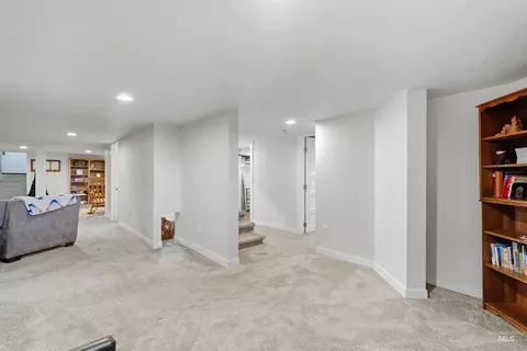 Entry Way - 28627 Emmett Rd, Caldwell, ID 83607 photo 5 of 5