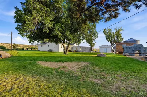 Exterior - 28627 Emmett Rd, Caldwell, ID 83607 photo 8 of 13