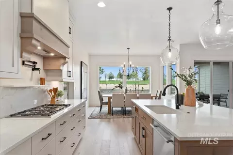 Kitchen - 6179 W Calvay Ct, Eagle, ID 83616 photo 4 of 4