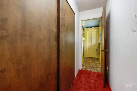 Entry Way - 3255 N A N 3000 E, Twin Falls, ID 83301 photo 2 of 2