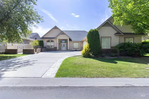 1861 Canyon Park Ct, Twin Falls, ID 83301