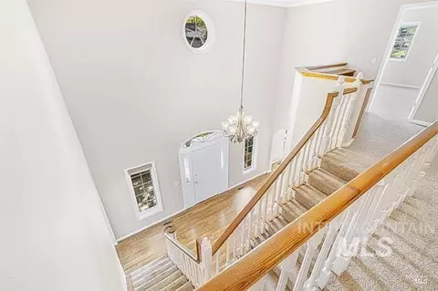 Entry Way - 2220 14th St, Lewiston, ID 83501 photo 4 of 5