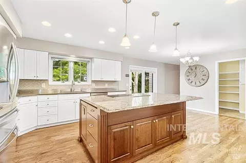 Kitchen - 2220 14th St, Lewiston, ID 83501 photo 4 of 4