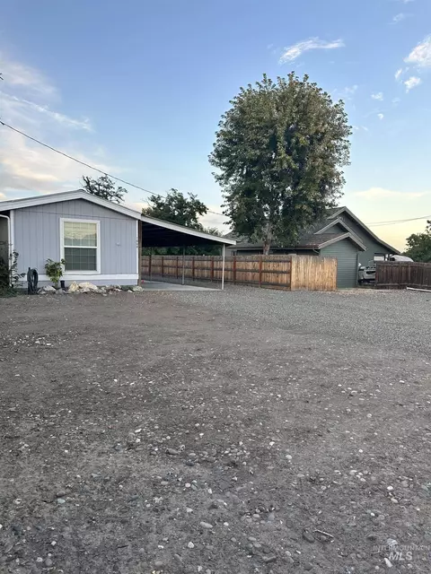 1008 20th Ave, Clarkston, WA 99403
