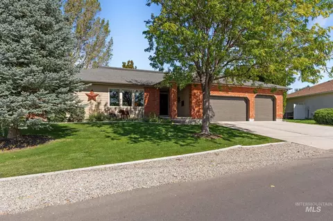 Exterior - 100 Olympic Rd, Jerome, ID 83338 photo 3 of 9