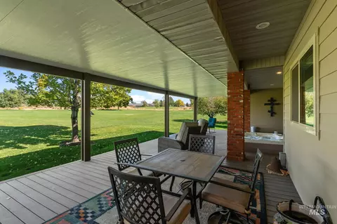Exterior - 100 Olympic Rd, Jerome, ID 83338 photo 6 of 9