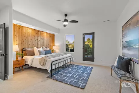 Bedroom - 2095 N Meridian Rd, Eagle, ID 83616 photo 1 of 6