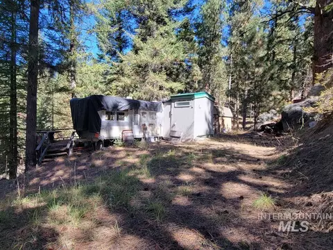 1270 Shore Dr, Cascade, ID 83611 photo 4