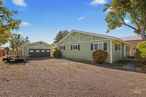 Exterior - 1344 Hemlock Ave, Lewiston, ID 83501 photo 1 of 18