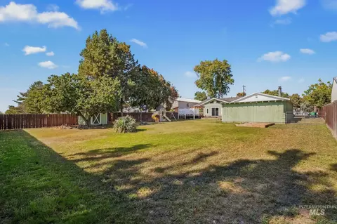 Exterior - 1344 Hemlock Ave, Lewiston, ID 83501 photo 14 of 18