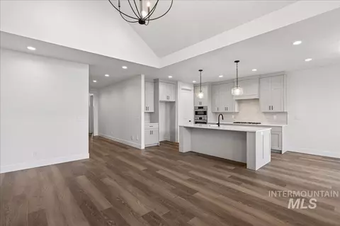 Other - 897 E Crescendo St, Meridian, ID 83642 photo 5 of 9