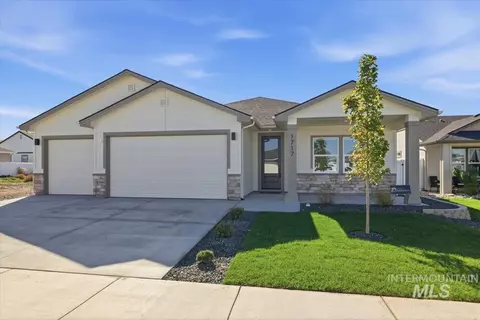 Exterior - 1717 Haystack Rd, Emmett, ID 83617 photo 2 of 3
