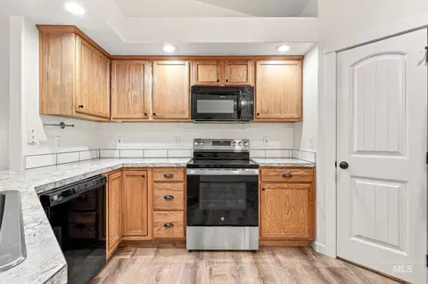 Other - 5018 Lathrop Pl, Caldwell, ID 83607 photo 4 of 16