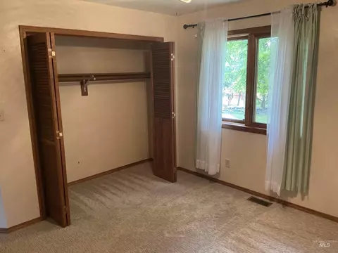 Bedroom - 985 E 2450 S 985 E 245 S, Hagerman, ID 83332 photo 1 of 3