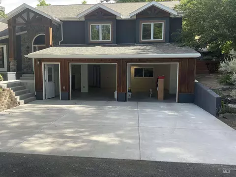 Exterior - 985 E 2450 S 985 E 245 S, Hagerman, ID 83332 photo 3 of 24