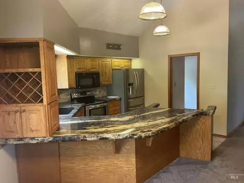 Kitchen - 985 E 2450 S 985 E 245 S, Hagerman, ID 83332 photo 1 of 2